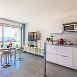 아파트 Le Grand Large-6 By Interhome 생트막시메