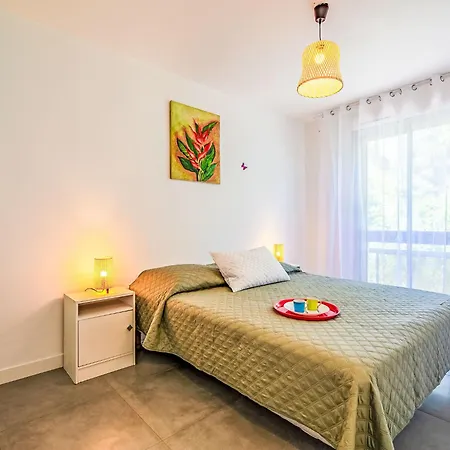 Appartement Le Grand Large-6 By Interhome