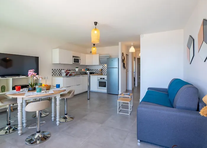 Appartamento Le Grand Large-6 By Interhome